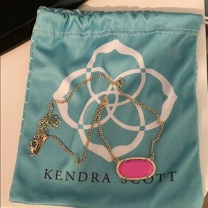 EUC Kendra Scott Dylan Necklace